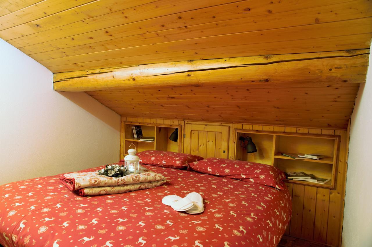 Chalet Dell'Ermellino ボルミオ エクステリア 写真